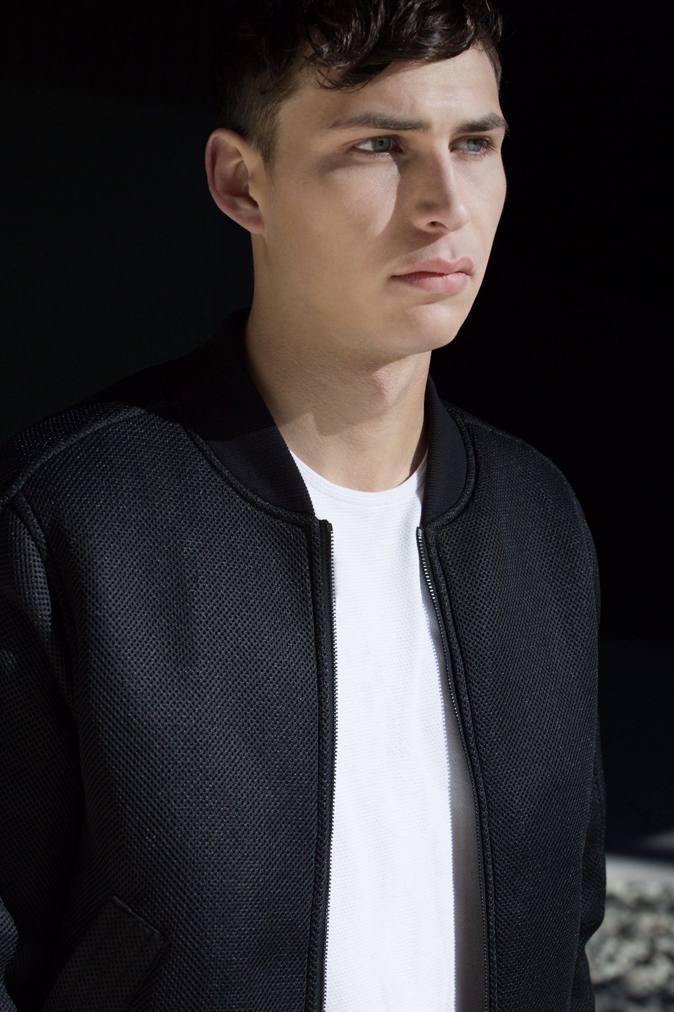 Dimension Mesh Bomber